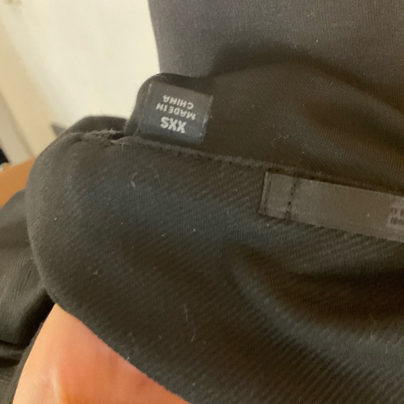 Black Blazer - Picture 3 of 3